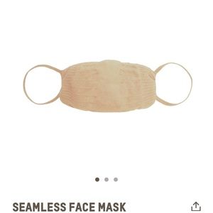 SKIMS FACE MASK SELLING 4 for $15 each.